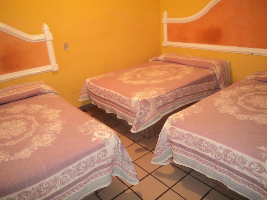 Hotel Del Valle لوس موتشيس المظهر الخارجي الصورة